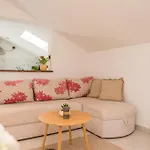 Apartamento Mary By Mustel Travel *
